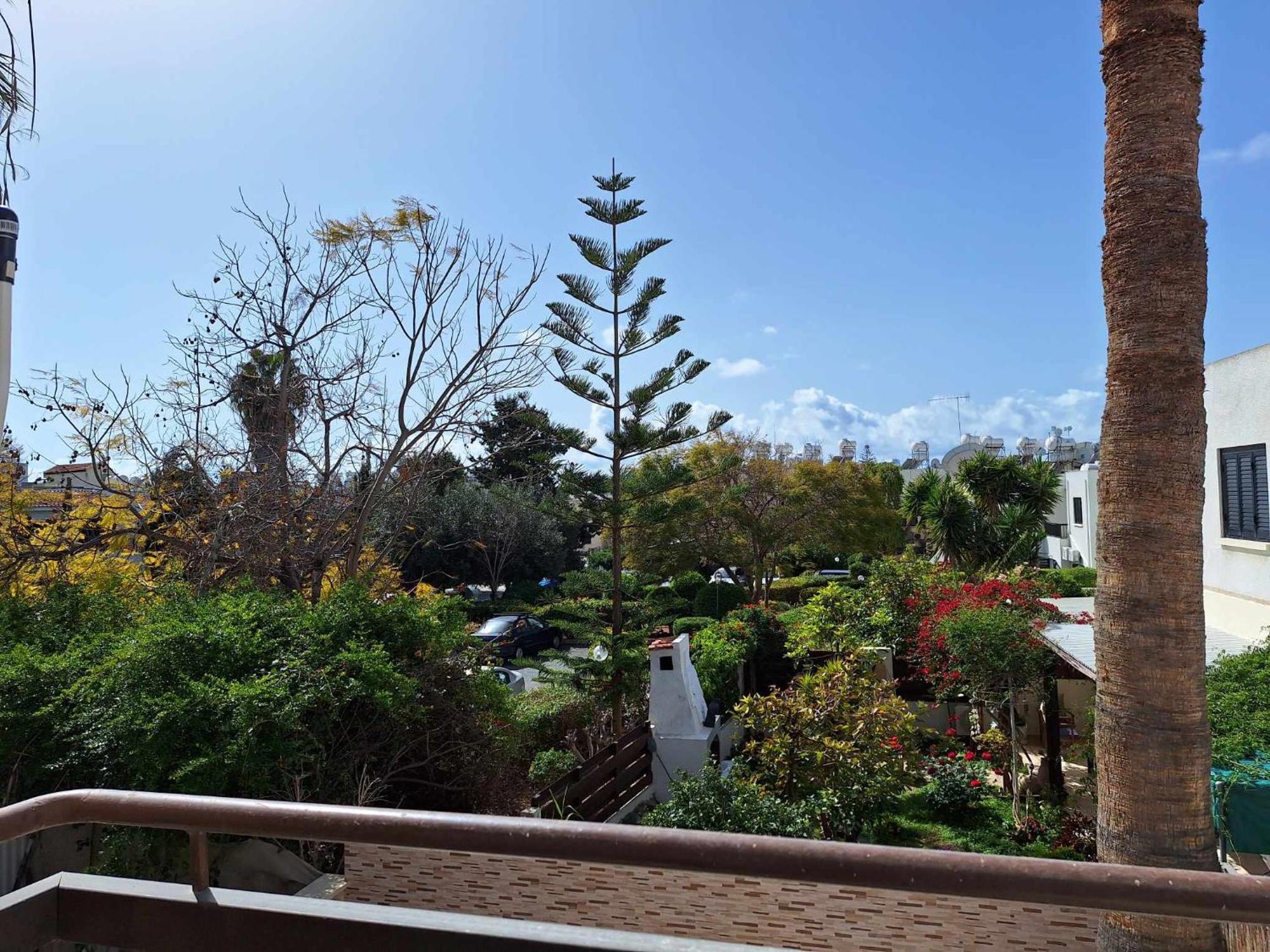 Stylish Apt Kato Paphos Close To Beach & Vibrant Harbor Life Экстерьер фото