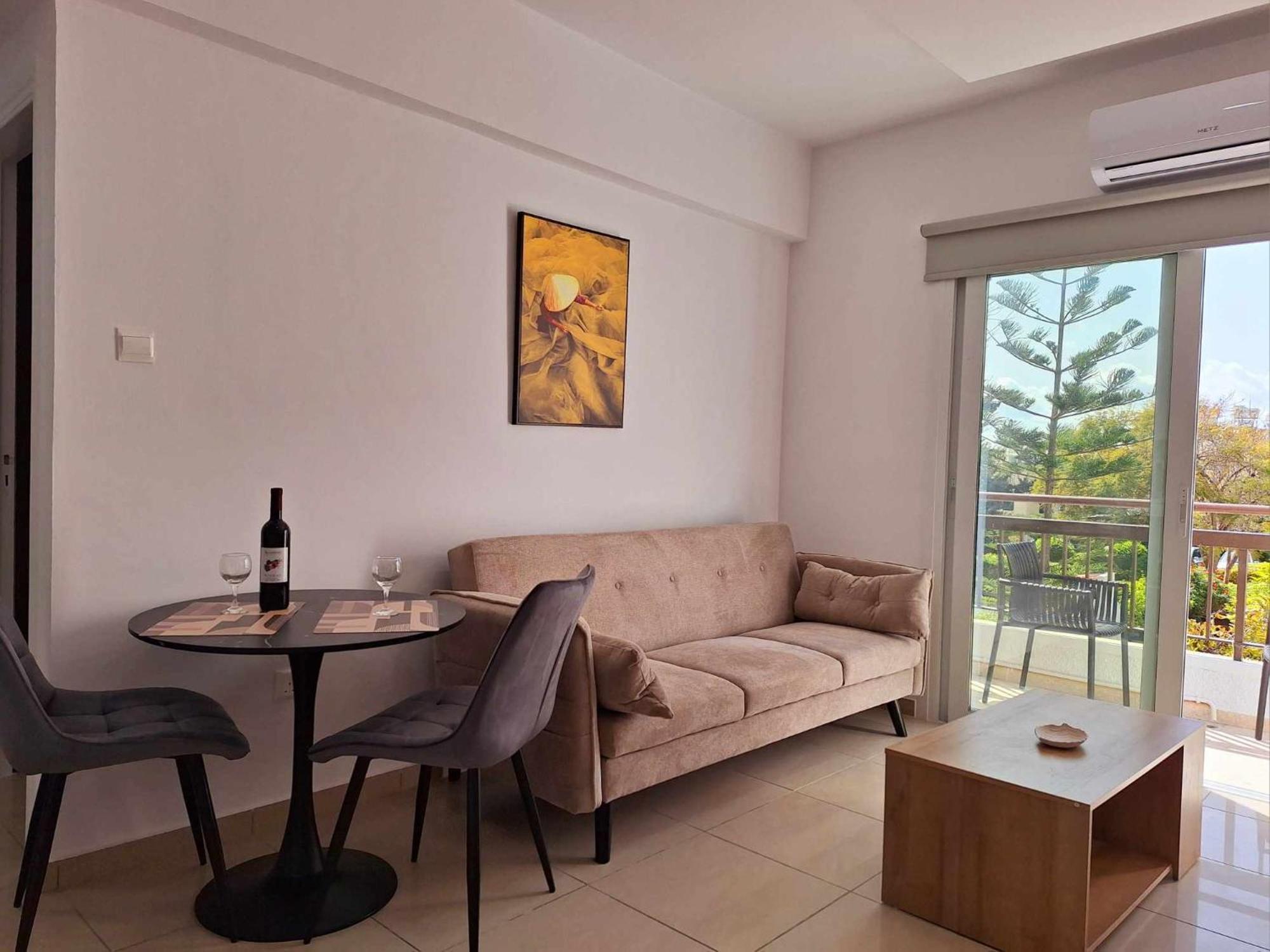 Stylish Apt Kato Paphos Close To Beach & Vibrant Harbor Life Экстерьер фото